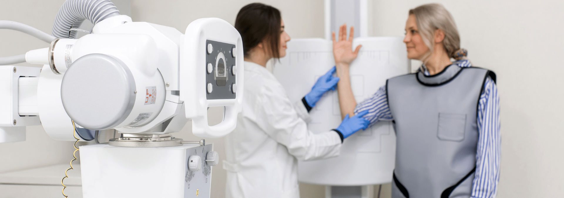 rad tech with patient